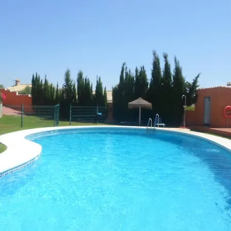 Traditional Townhouse, 4 Bed With Terraces And Private Bbq * Benalmádena