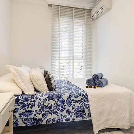 Feriehus Traditional Townhouse, 4 Bed With Terraces And Private Bbq
