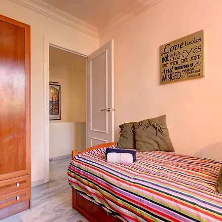 Traditional Townhouse, 4 Bed With Terraces And Private Bbq * Benalmadena